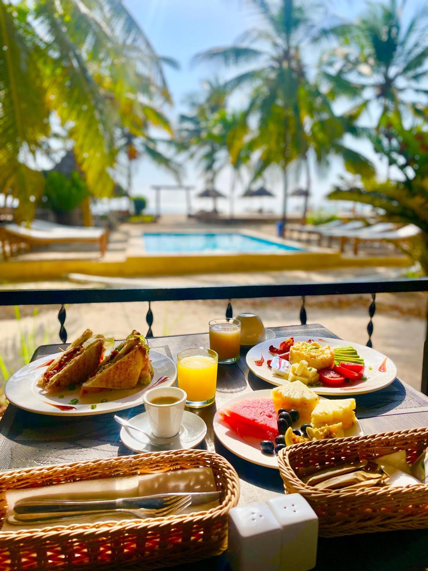 Mambo Ocean Resort Pwani Mchangani Zewnętrze zdjęcie