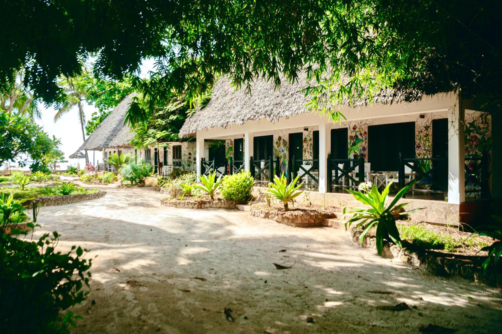 Mambo Ocean Resort Pwani Mchangani Zewnętrze zdjęcie