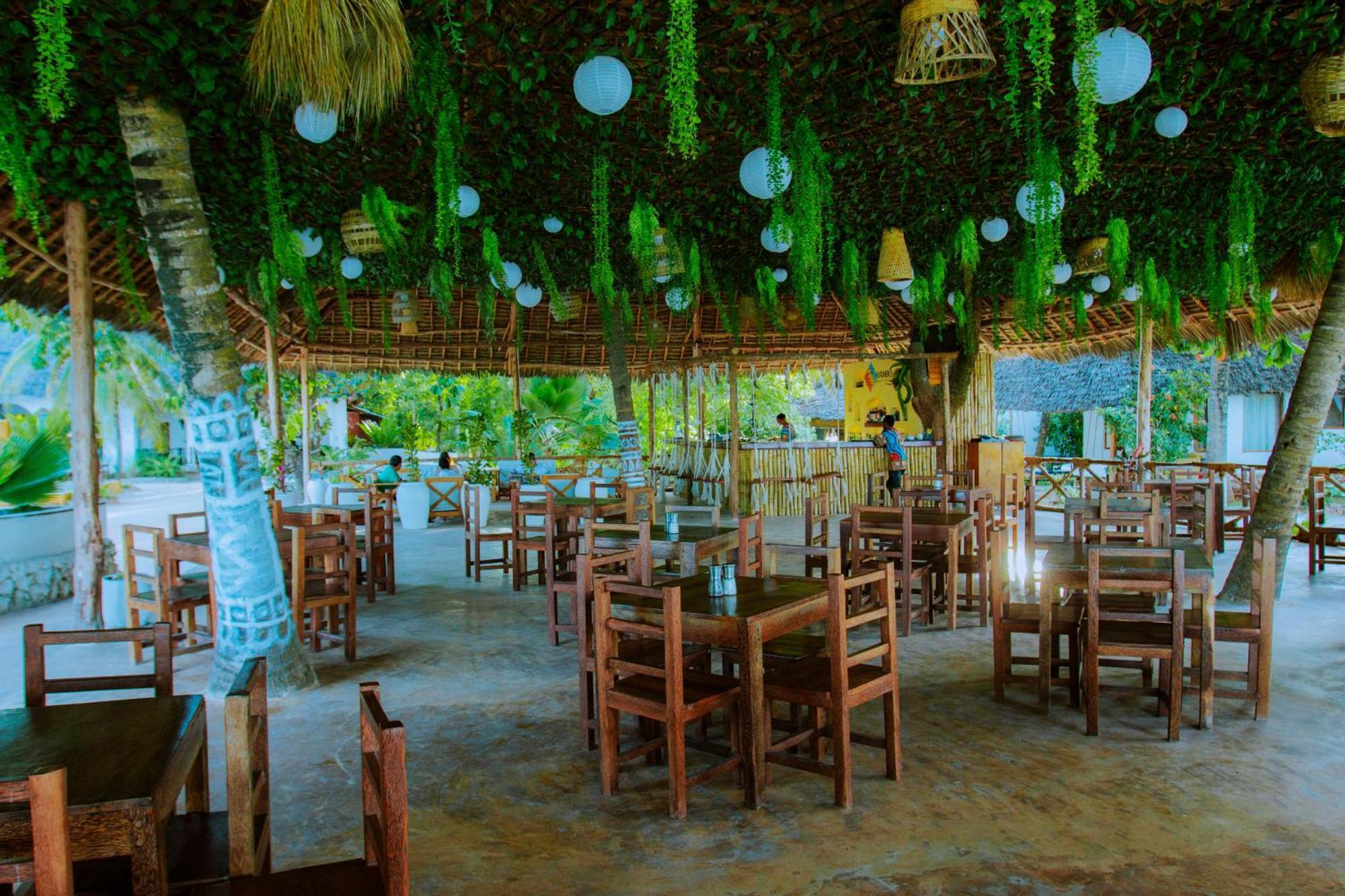 Mambo Ocean Resort Pwani Mchangani Zewnętrze zdjęcie