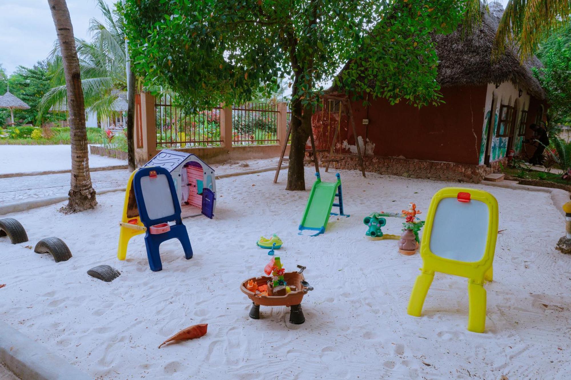 Mambo Ocean Resort Pwani Mchangani Zewnętrze zdjęcie