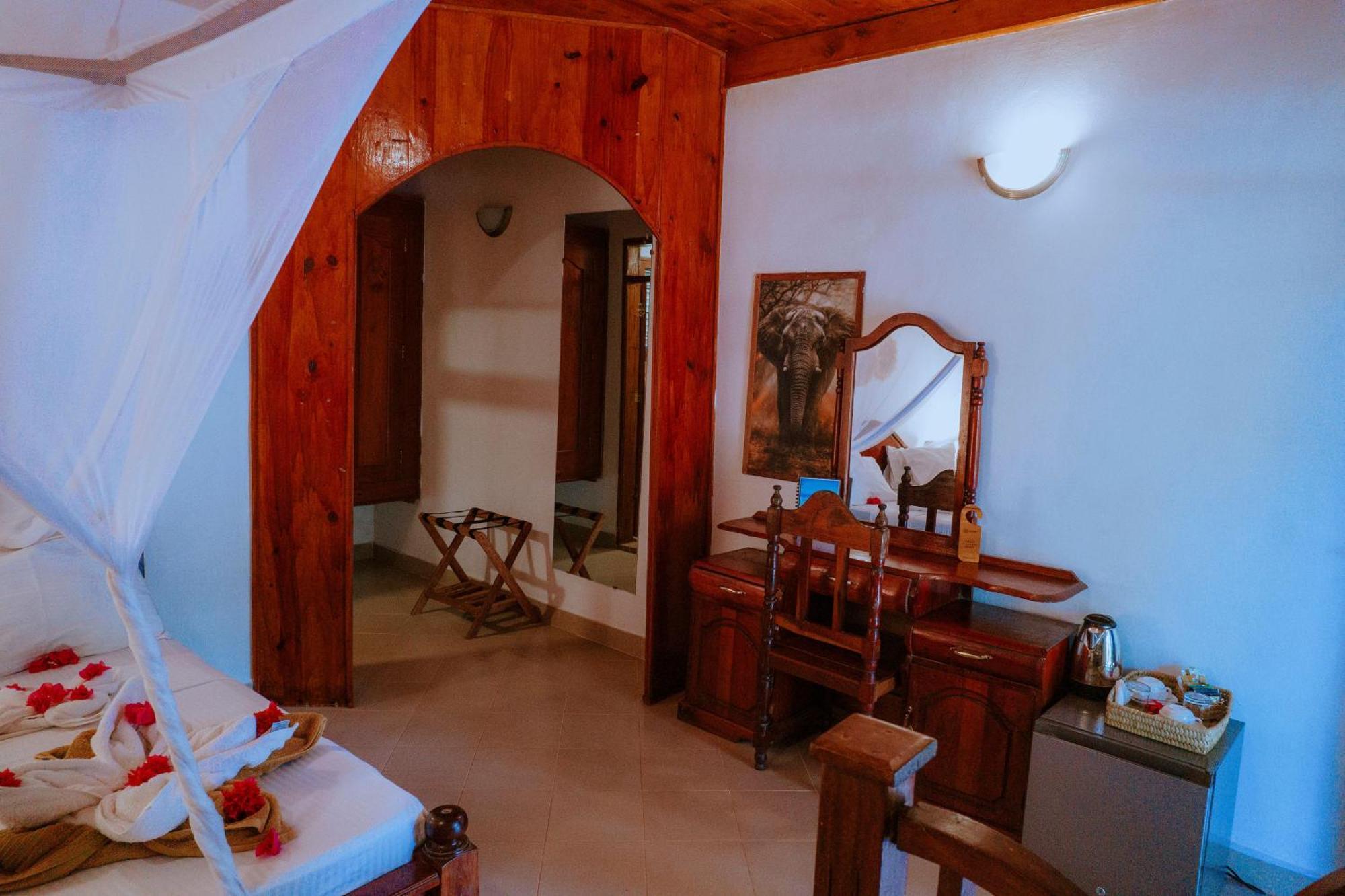 Mambo Ocean Resort Pwani Mchangani Zewnętrze zdjęcie