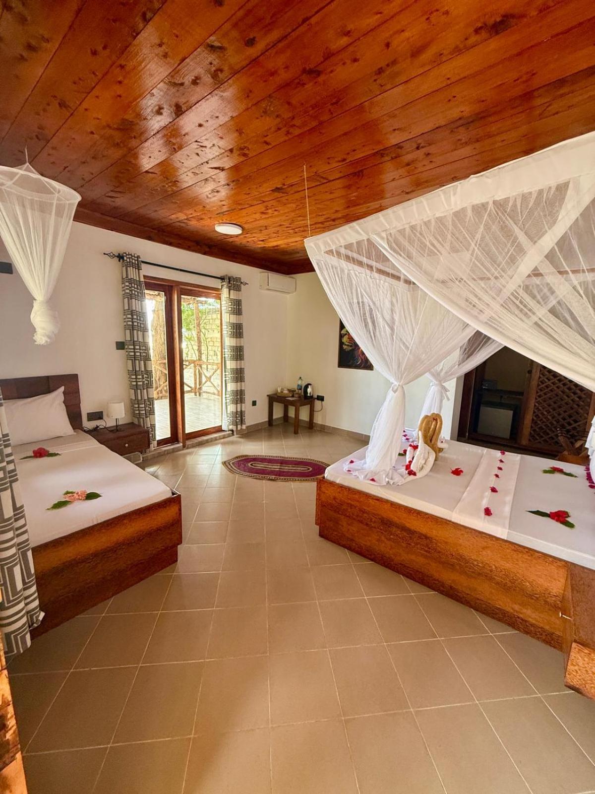 Mambo Ocean Resort Pwani Mchangani Zewnętrze zdjęcie